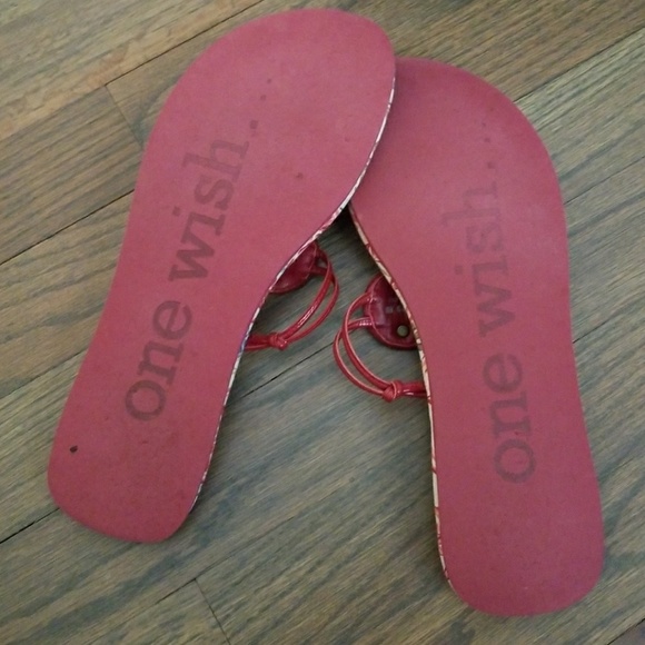 Super Cute Like New Cole Haan Sandals - One Wish.. - Picture 2 of 5